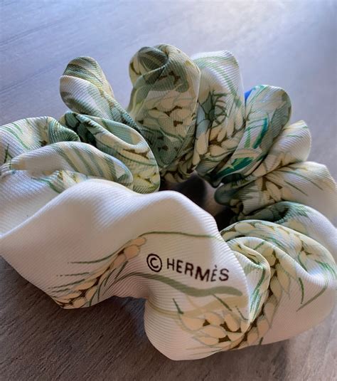 Hermes scrunchie